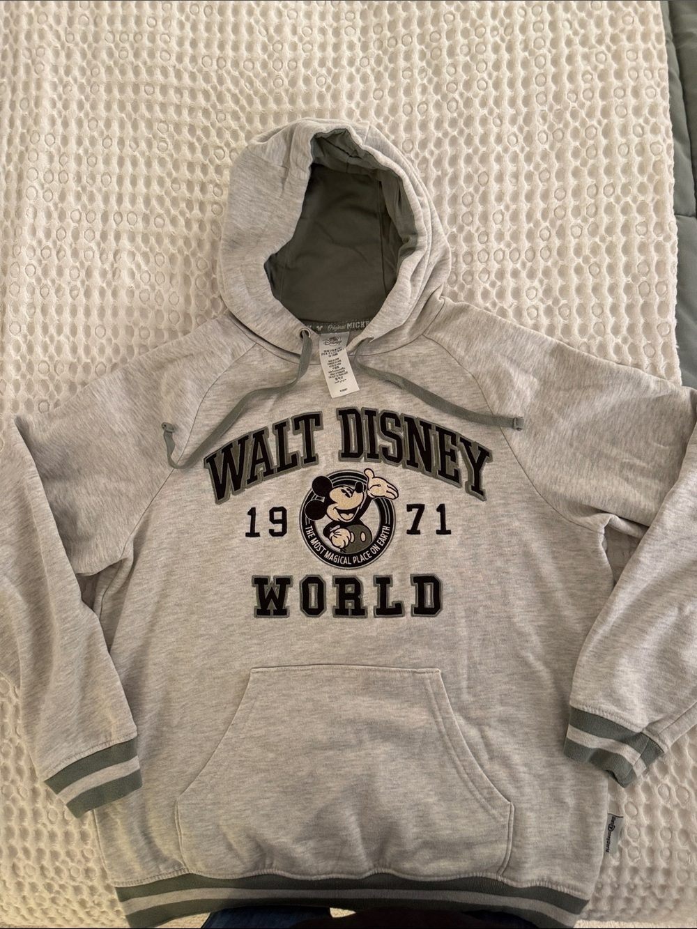 Disney Men’s Light Gray Crewneck Hoodie with Mickey Graphic